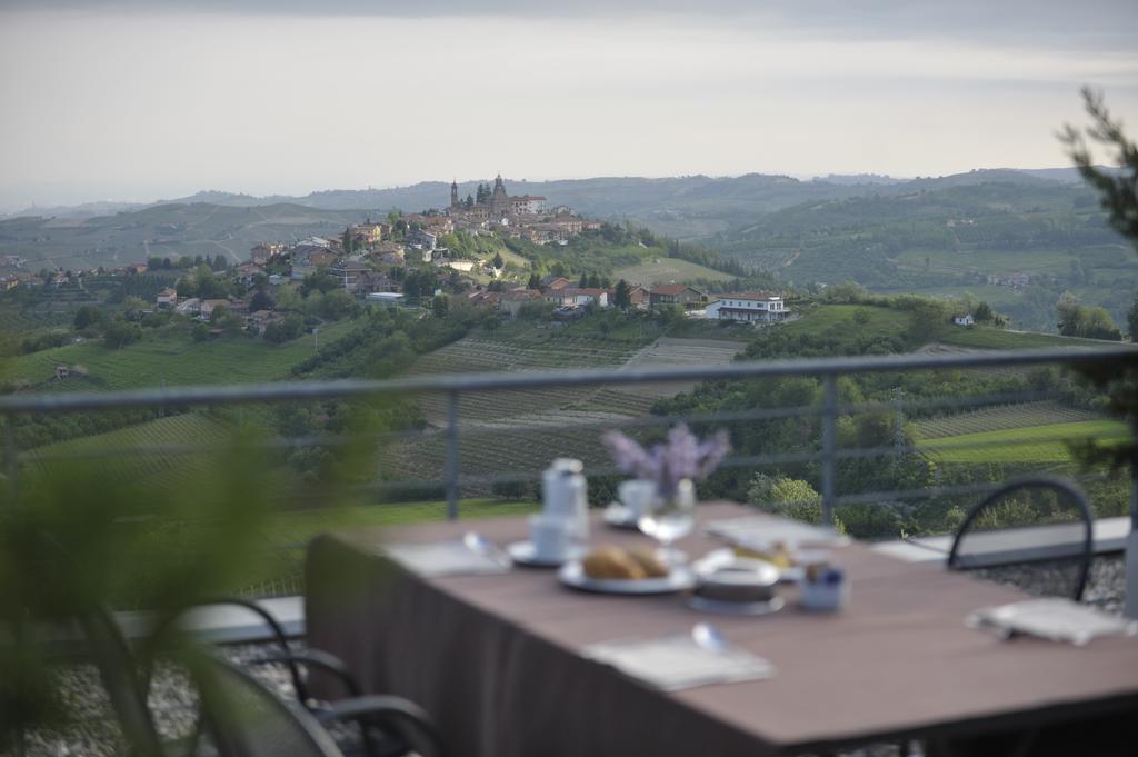 Отель Ca' Del Lupo Montelupo Albese Экстерьер фото